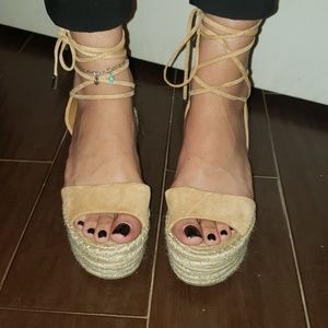 Espadrilles/platforms